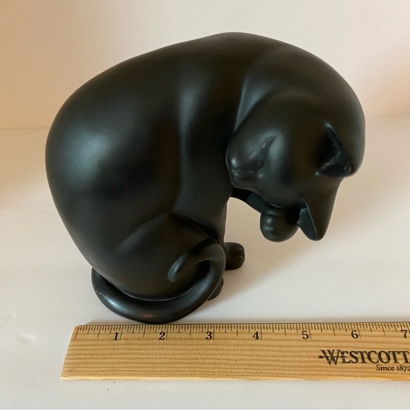 Vintage Artist Signed Black Cat Figurine - Picture 8 of 8